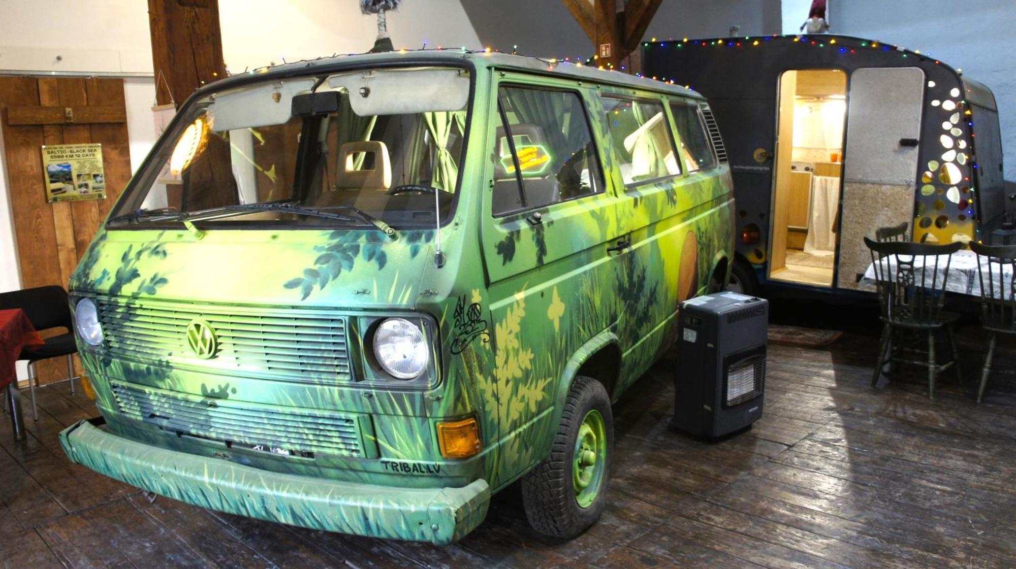 Urban Van Glamping Рига Экстерьер фото